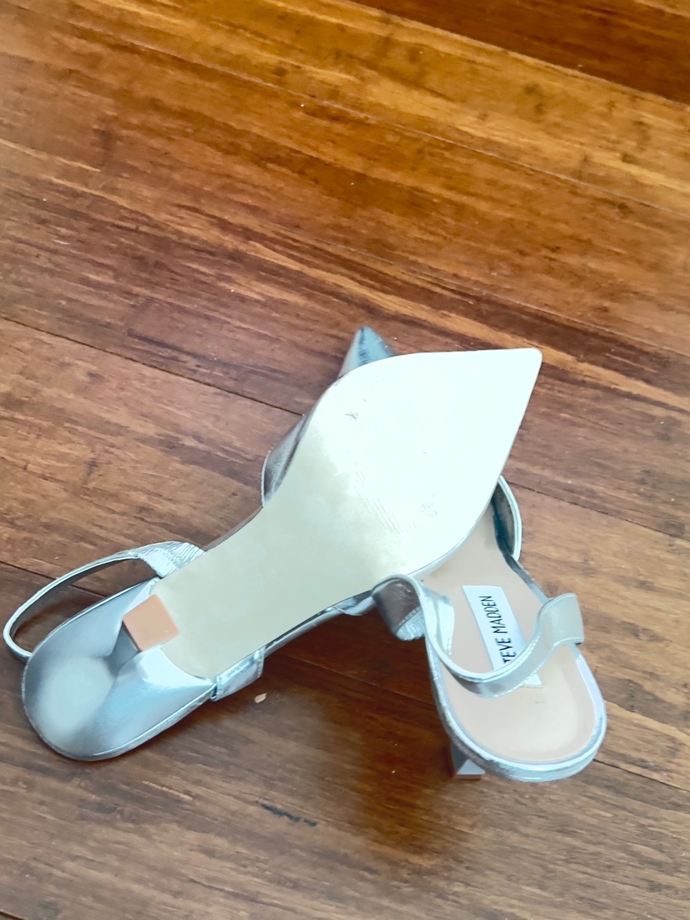 Steve Madden Metallic Silver Pointed Slingback Heels - Picture 7 of 7